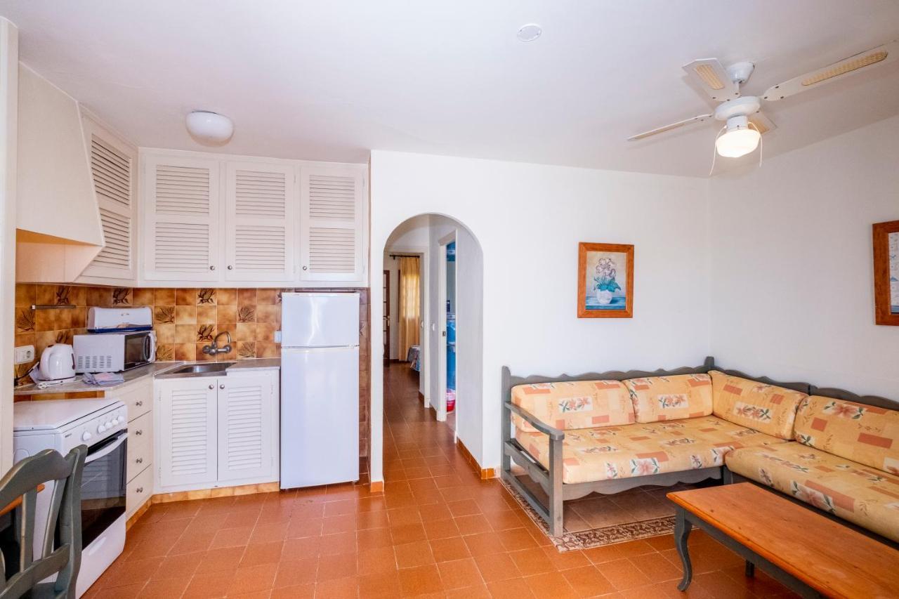 Apartamentos Son Bou Gardens By Menorcarentals Exterior photo